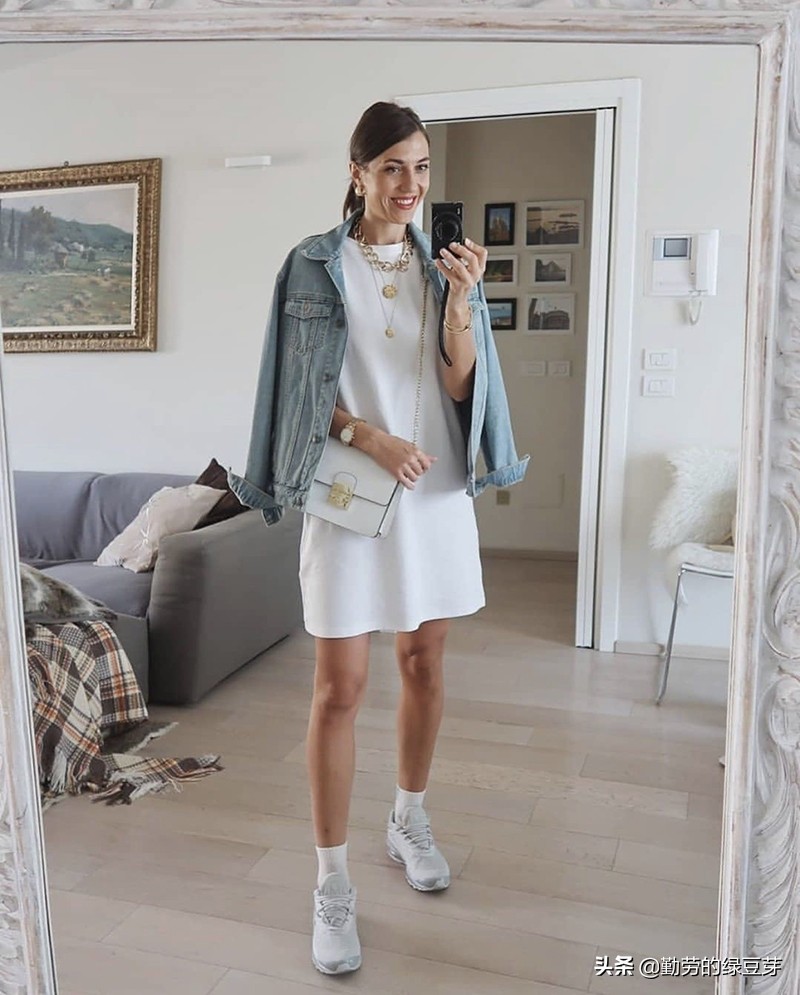 雪纺衫怎么穿好看图解大全,雪纺衫适合什么年龄段的衣服