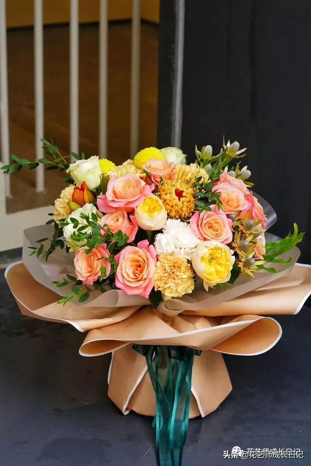 黄颜色的玫瑰是啥品种,浅黄色玫瑰有什么品种