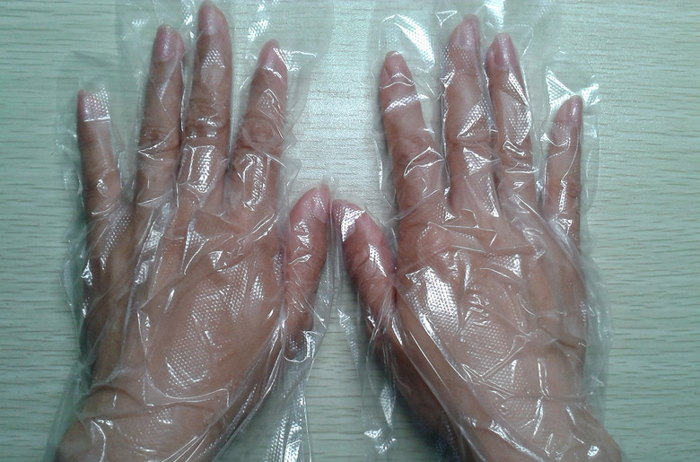 再年轻的脸也挡不住“奶奶”手，隐藏年龄的秘密，全靠这一只