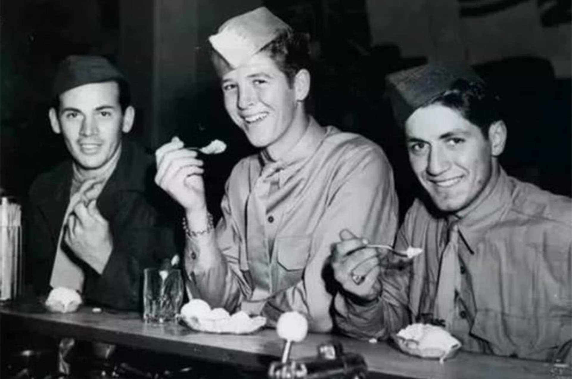 大和号战列舰460毫米主炮威力,史上最大战列舰大和