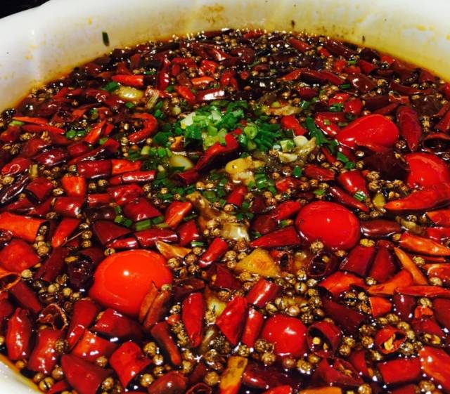 那些不肯去汉阳的，告诉你们！太没口福了！不服来战