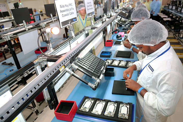 一季度最新GDP出炉,美国5.3万亿,印度0.77万亿,我国是多少?