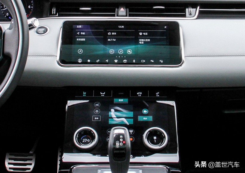 路虎揽胜极光却是个鲜活的例外,路虎揽胜极光刚性车身