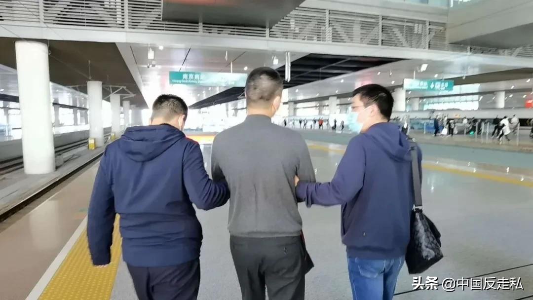 禁毒严打不放松,开展法治禁毒禁赌宣传活动