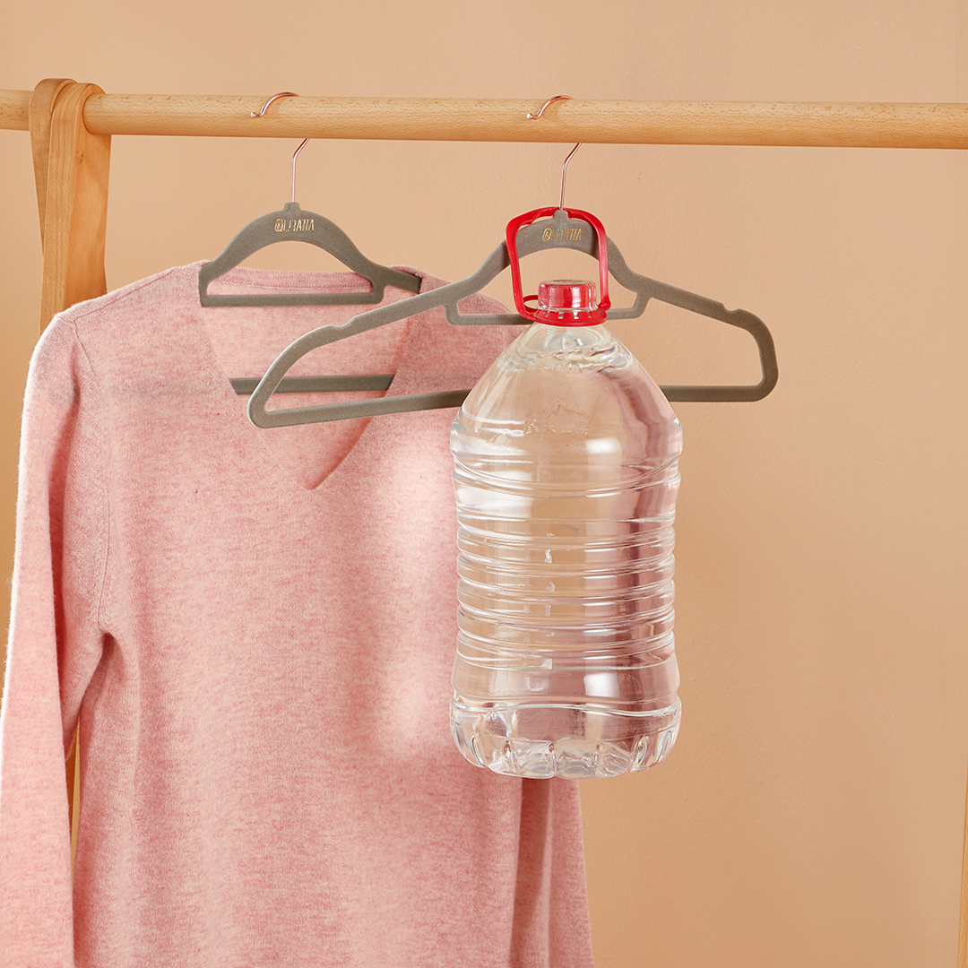 奢侈品都用什么衣架,爱马仕奢华衣架