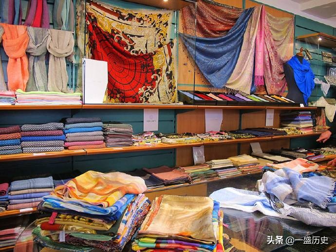 中国丝绸有几个种类,全世界最好的丝绸叫什么