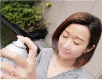 日本防晒“全能王”，李佳琦、薇娅推荐：防晒、定妆、驱蚊三合一