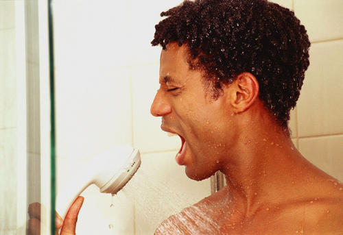 洗澡搓下一堆“黑泥”，真脏吗？显微镜下一群密密麻麻的小东西