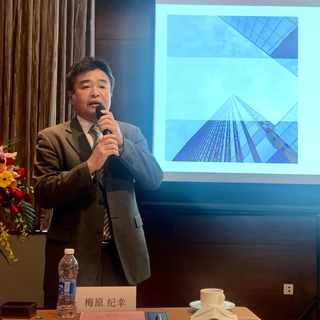 快看，这位“老将”就是益力多的新高层