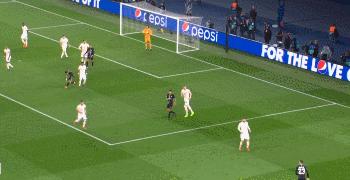 阿尔维斯成近28年来巴萨第一人,传奇回归巴萨官宣阿尔维斯加盟