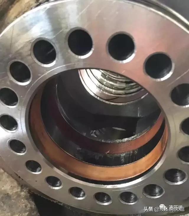 液压缸漏油的10大原因,液压缸漏油标准