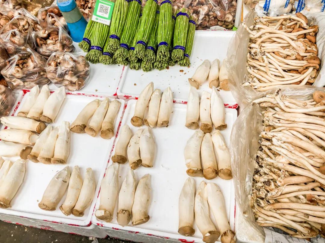 每逢周天,昆明人都喜欢来这里赶街!你去过吗?