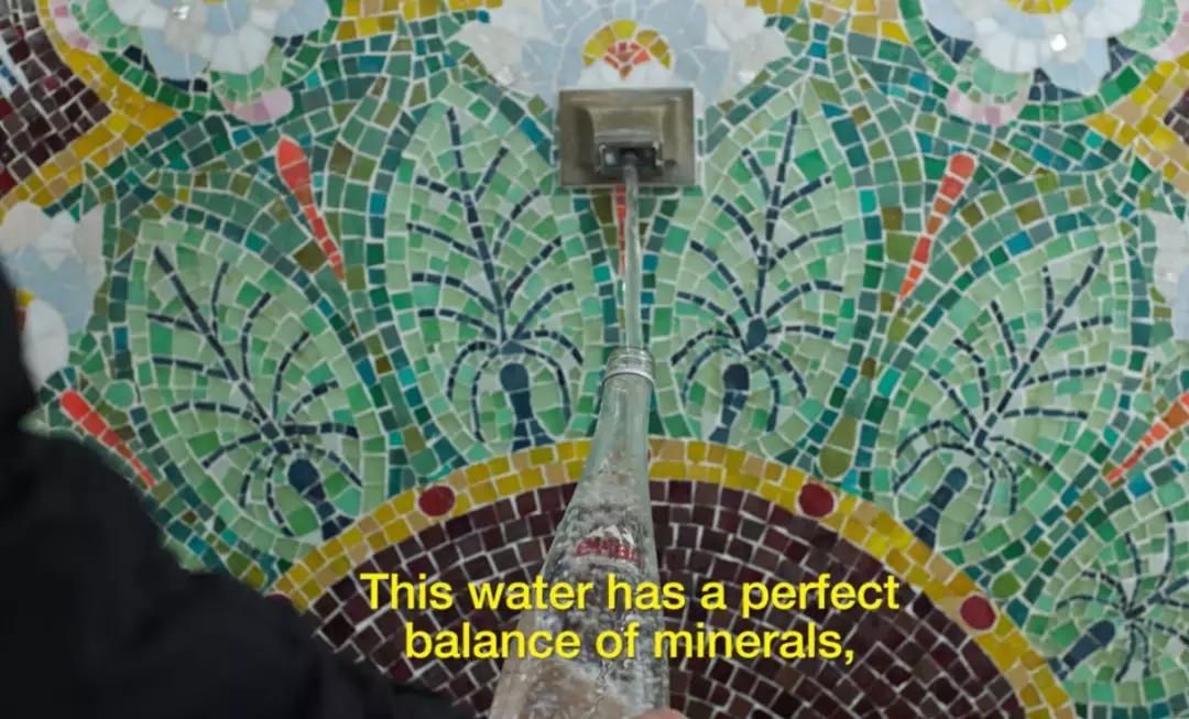 依云如何将一瓶水,卖出奢侈品的味道?