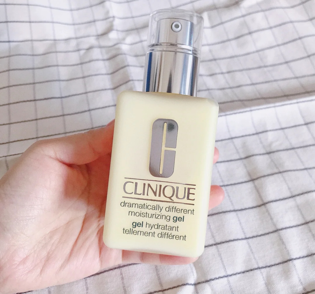 兰蔻水乳适合什么肤质年纪,兰蔻塑颜修护凝露水适合什么肤质