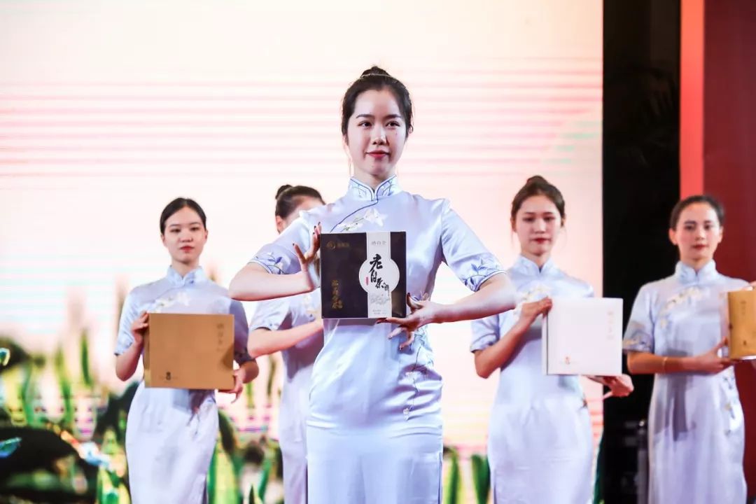 福鼎老白茶白牡丹正宗明前,老白茶白毫银针白牡丹