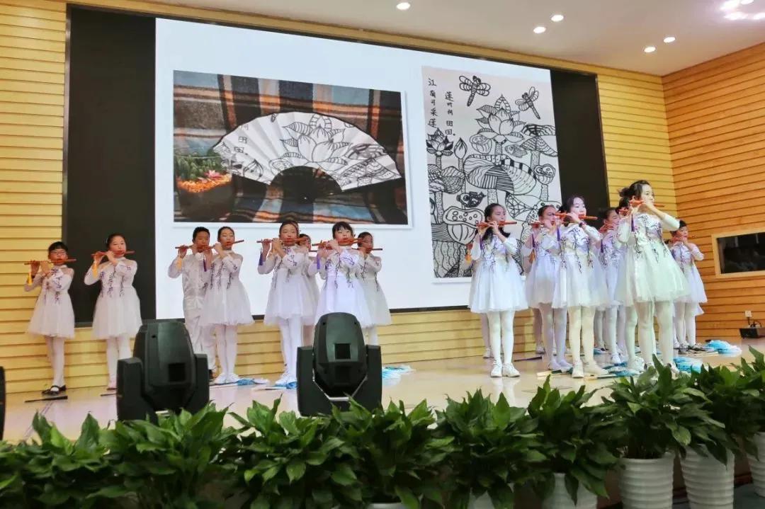 南京这所小学“弯道超车”,做了什么?