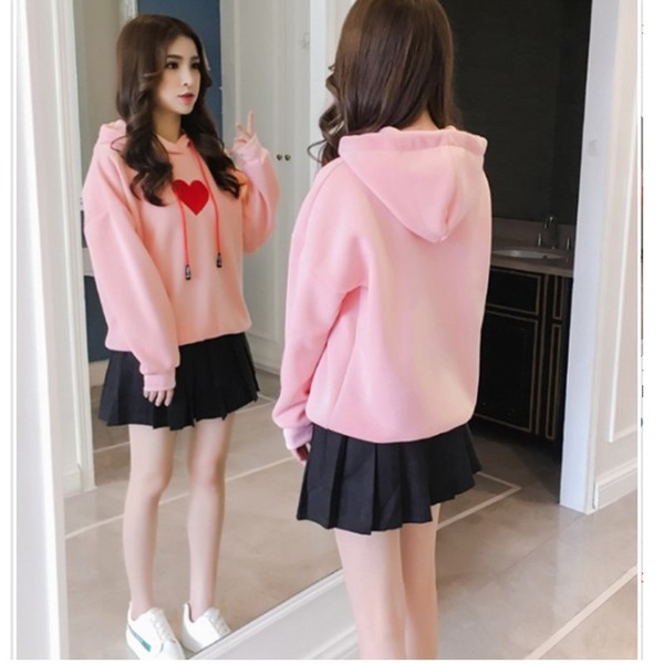 粉色半身裙子搭配粉色上衣好看吗,粉色上衣配咖色裙子好看吗