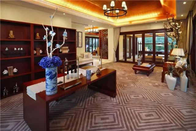 三亚高端酒店一线海景房推荐,三亚市区值得去住的别墅酒店