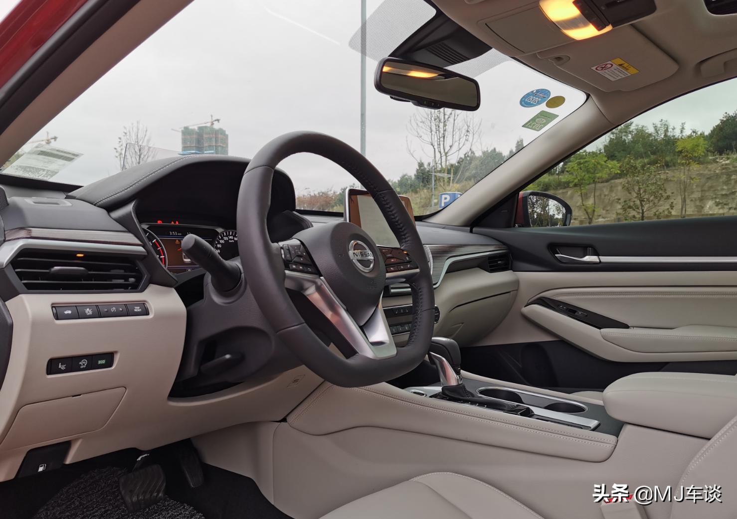 2.0t天籁最新试驾感受,天籁2.0t舒适试驾体验