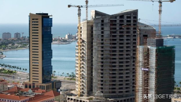 身家百亿的非洲首富，你相信“她”是白手起家吗