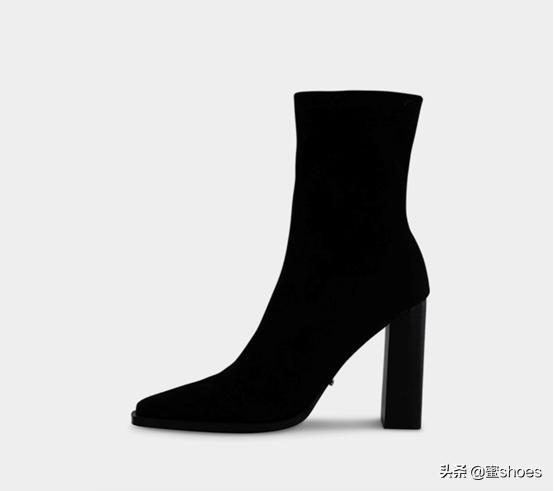 银白色高跟鞋推荐低跟,显白高级的高跟鞋你值得拥有