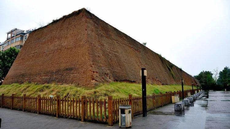 郑州地铁六号线洞林湖开通了吗,郑州地铁4号线即将开通的房盘
