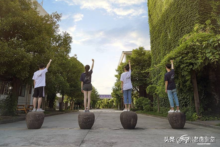 老鹰画室2019招生简章,不是所有的选择都能选择