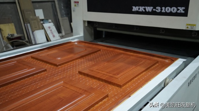 吸塑门板的意思,吸塑门板叫法