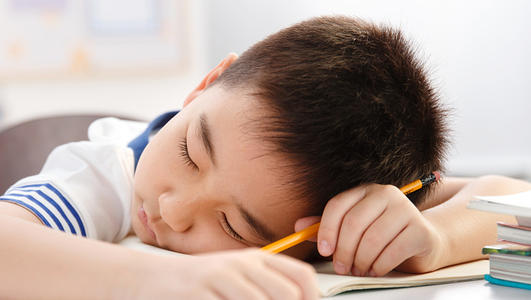 如何克服孩子怕输心理,孩子怕输该怎么教育