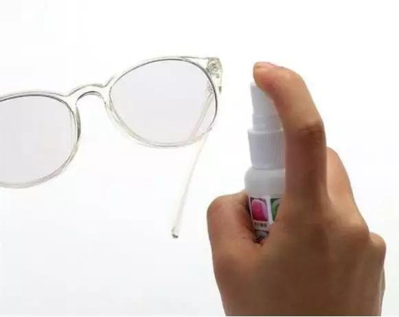 怎么洗眼镜最干净不伤镜片学生党,怎么清洗眼镜眼镜不花