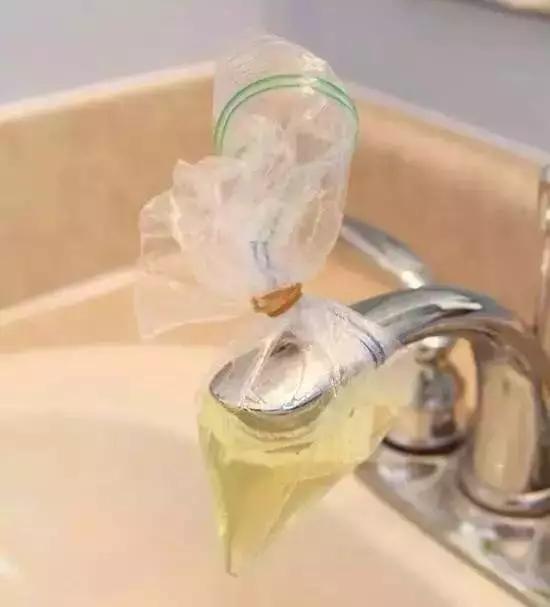 水龙头水垢污渍清洗小妙招,马桶浴缸水垢清除妙招图片