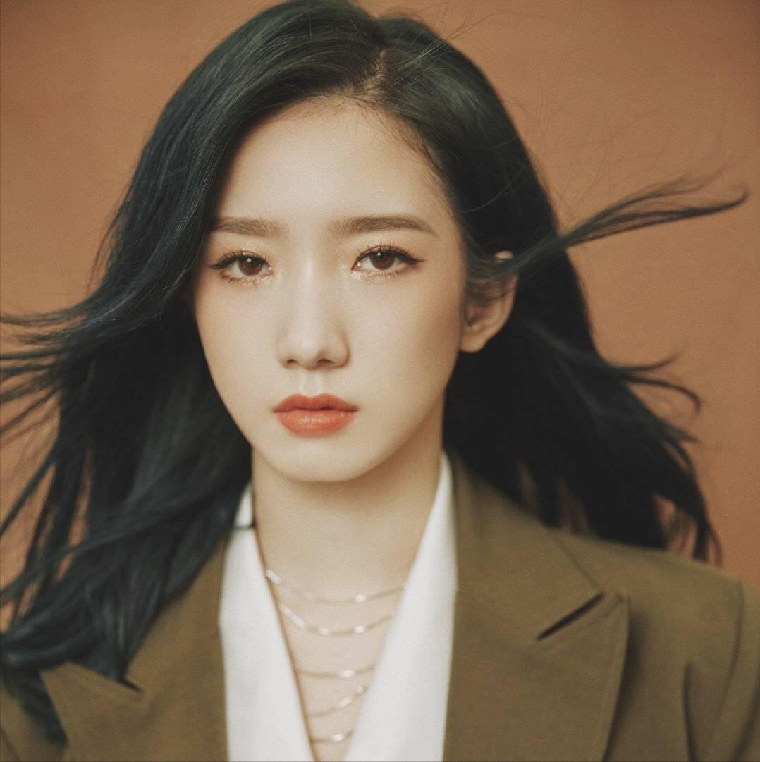 评孟美岐就被短信轰炸?运营商称或是粉丝团所为,李杨璐深夜怼黑