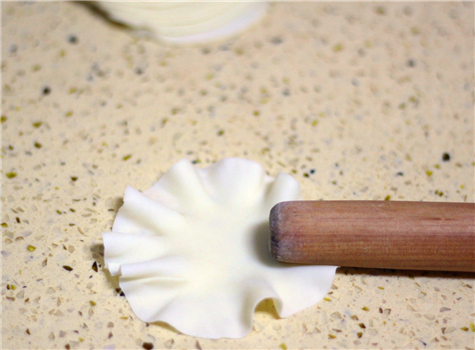 饺子皮烧麦皮不松的正宗做法,剩一点饺子皮可以怎么做