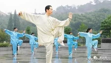 好文共赏|太极拳基本功——踢腿练习