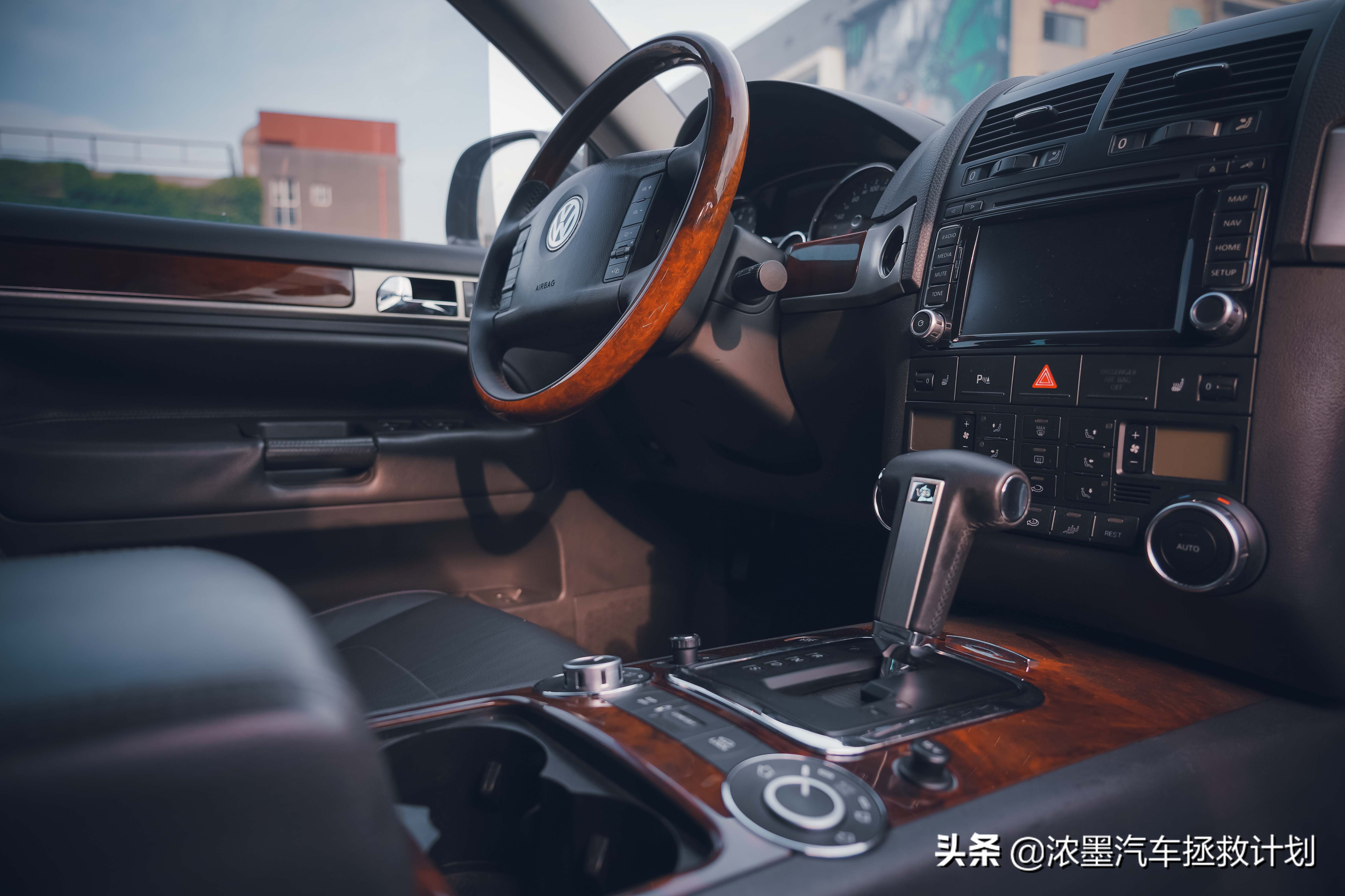 09款途锐全车修复翻新,完美修复一台即将报废的途锐