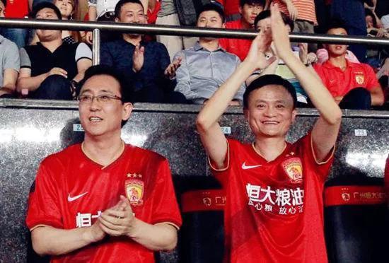 江苏苏宁解散后哪个队替补进中超,江苏苏宁足球为什么夺冠后解散