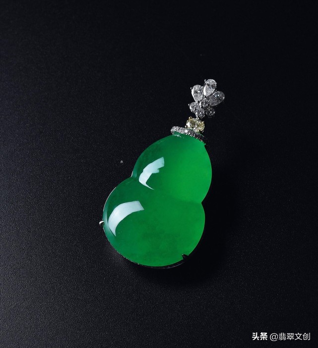 巴山玉到底是不是翡翠,什么是八三料翡翠