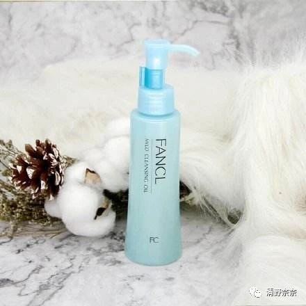 卸妆不彻底烂脸的后果,用了不好的护肤品烂脸了怎么办