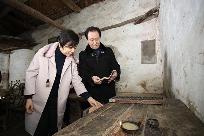 许家印首富的寒冬,许家印极寒之下试锋芒