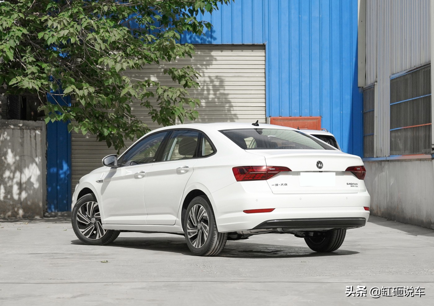 大众12款速腾气囊多少钱,大众速腾有多少个安全气囊