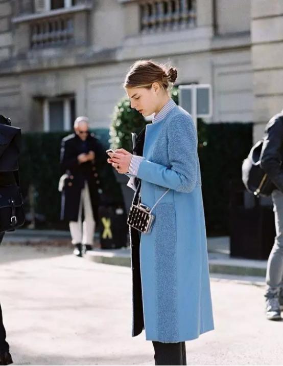 今年潮流短裤,今年牛仔短裤流行色