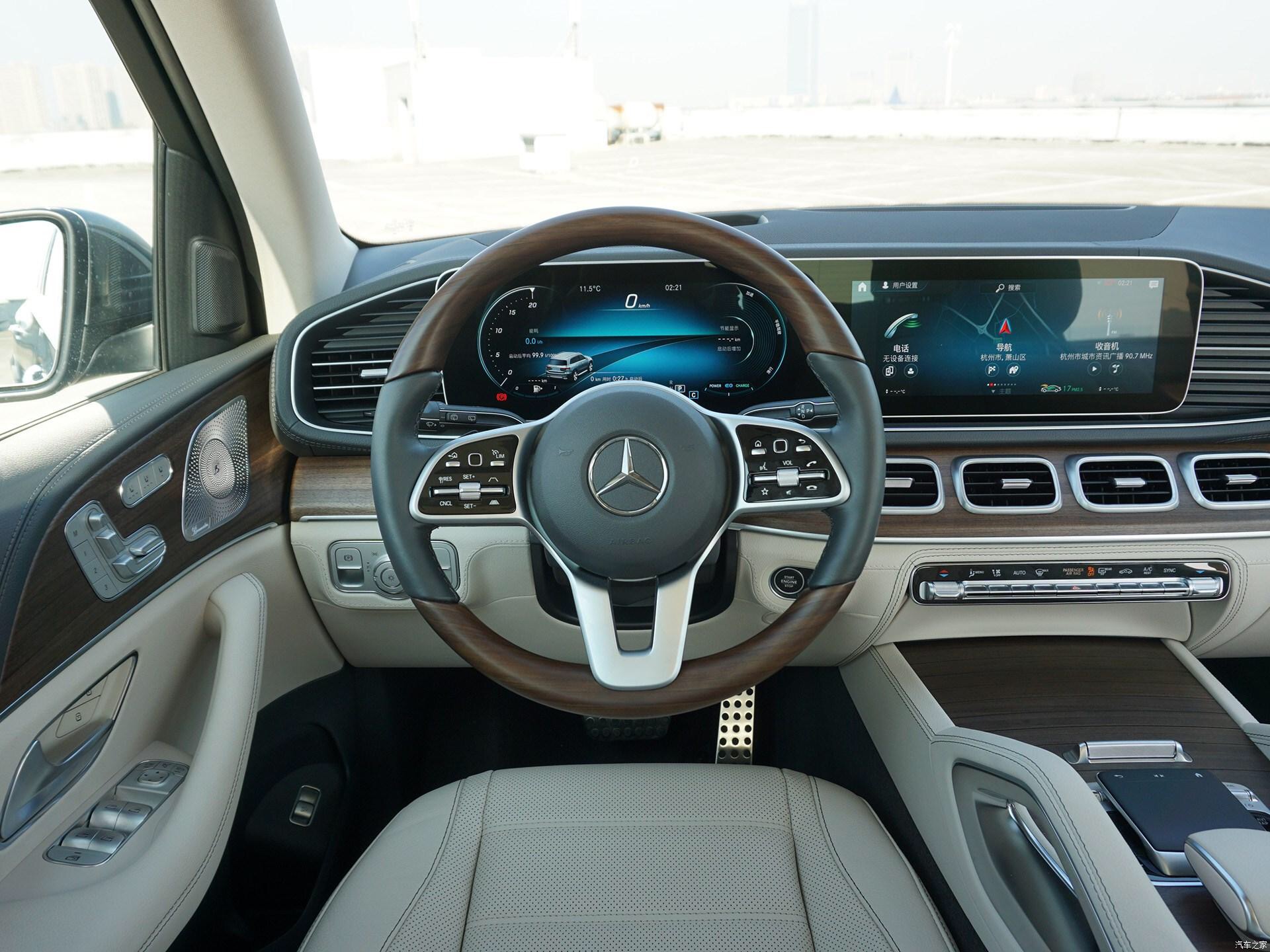 奔驰gls400,奔驰gls碰撞测试