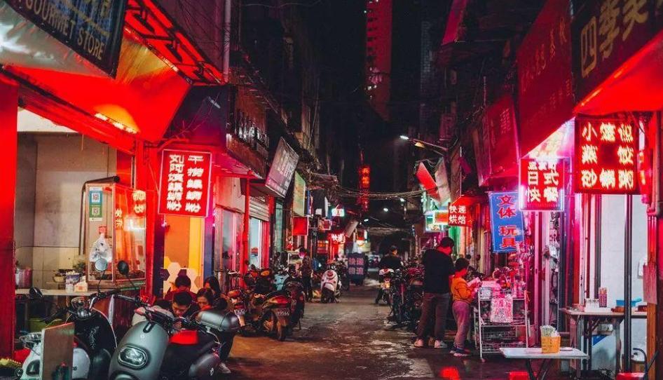 螺蛳粉在柳州出现的地理位置,螺蛳粉在广西人心里地位