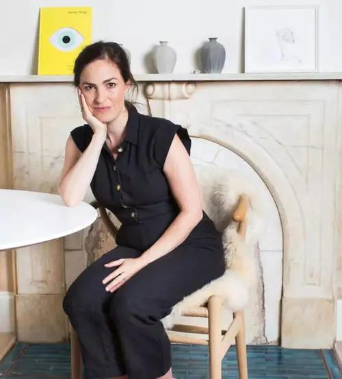 苹果弃女丽萨：不被乔布斯承认的长女，父亲临死前还羞辱她像厕所