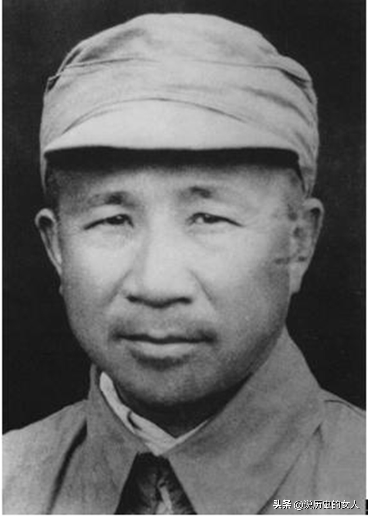 张云逸第二位夫人，同原配亲如姐妹，49岁发疯跳海，80岁善终