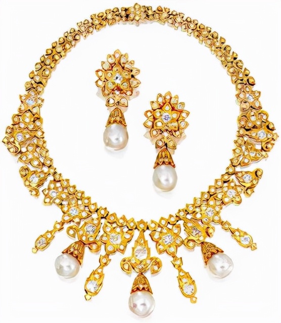 如何成为一名珠宝商,怎样成为一个珠宝商