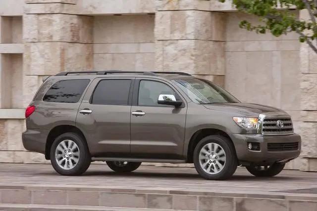 疯狂的陆巡,丰田陆巡霸道酷路泽