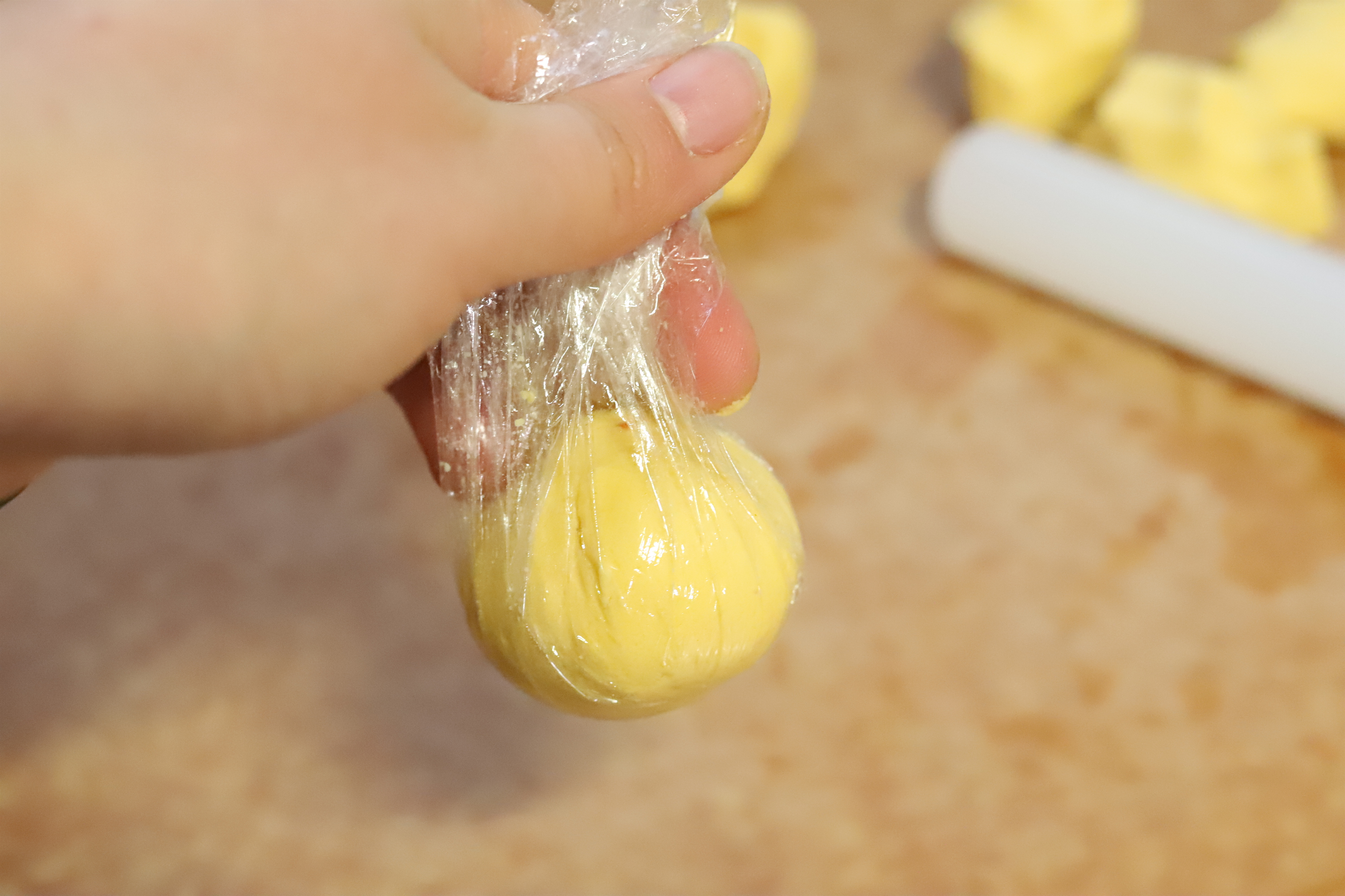 不会包包子可有简单包法,不会捏褶子怎么做包子