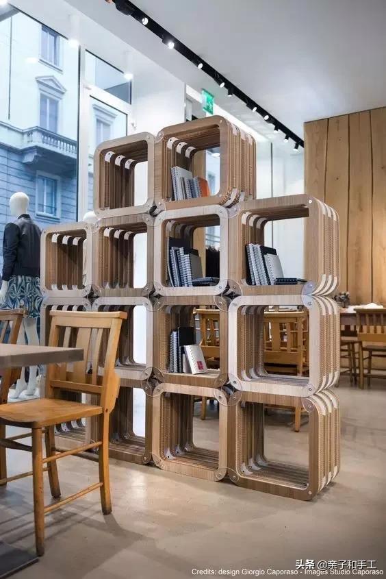 只用瓦楞纸就可以做出一件件家具,简直酷爆了