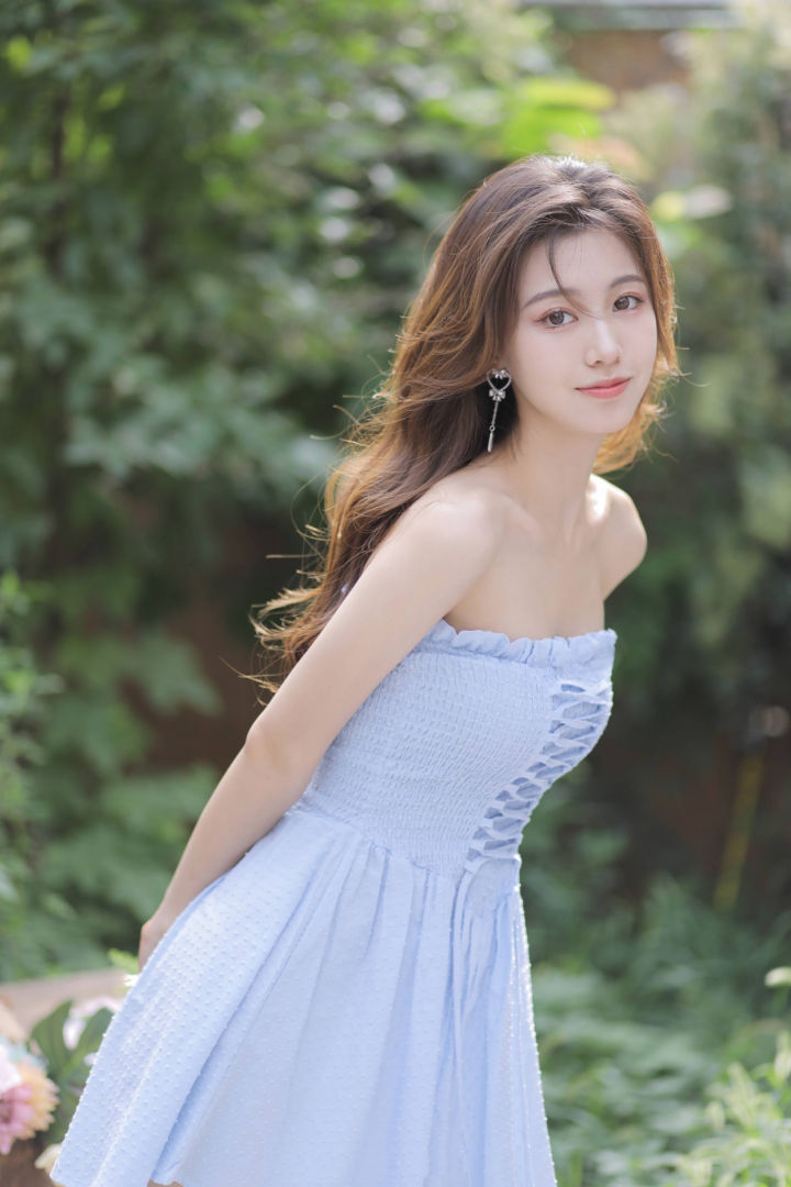 新型剪刀手拍照姿势,拍照时学会这8种姿势比剪刀手